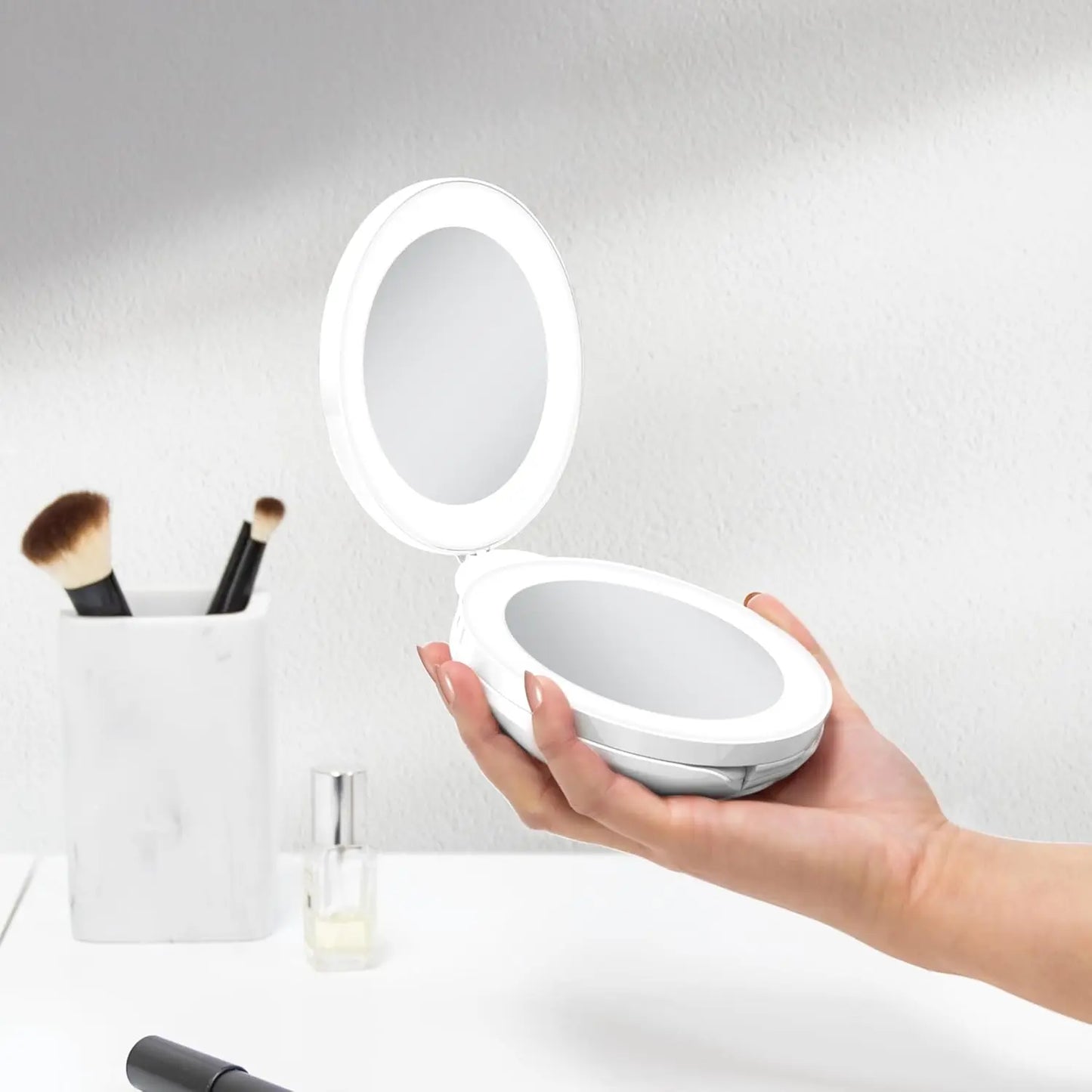 Travel Makeup Mirror with Lights, 10X/1X Dual Magnification, LED Lighted Folding Design, Battery Operated Portable Mirror