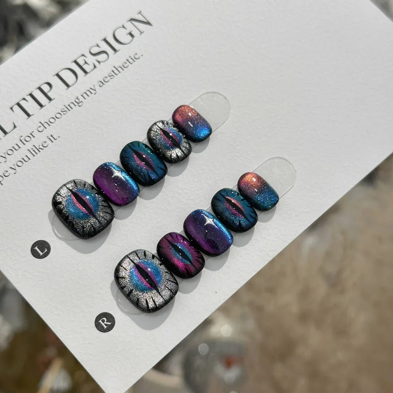 10pcs Short Square Head Fake Nails with Glue Flash Dreamy Red Cat Eye Rose Handmade Press on Nails Wearable Full Cover Nails Tip
