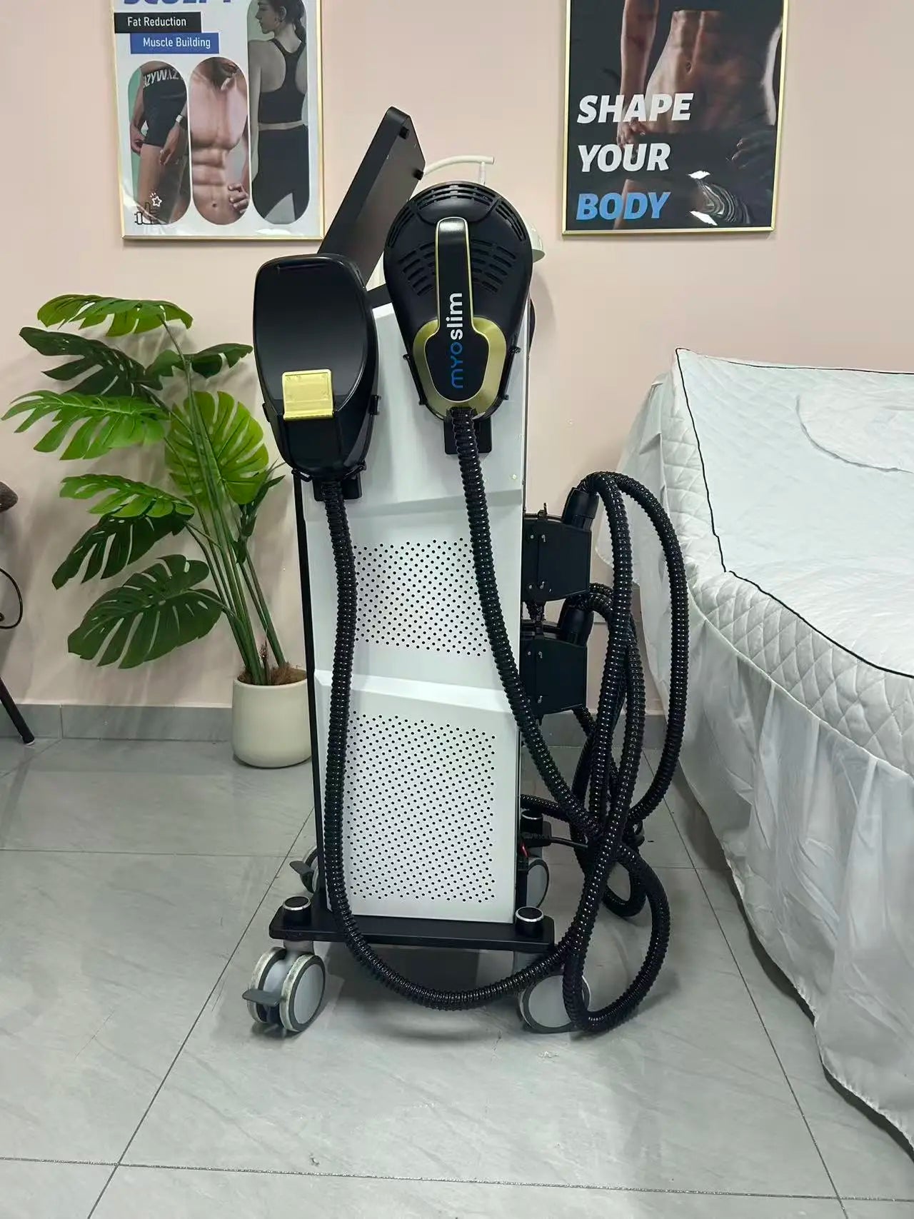 Myoslim 15 Tesla 6500W NEO EMS Body Sculpting Machine