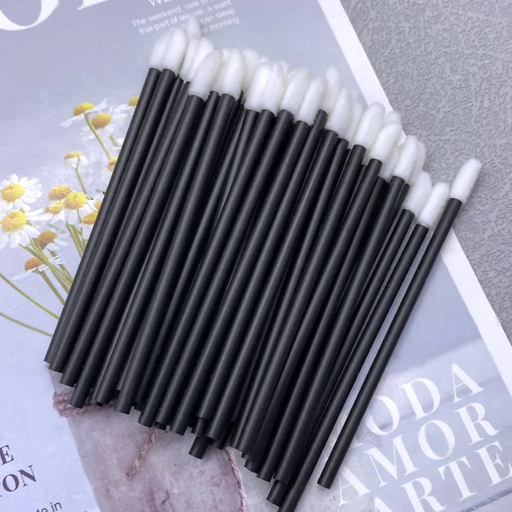 500pcs Lip Brush Eyelash Wands Applicators Disposable Lip Brush Lipstick Brush Lip Gloss Applicator Wands Makeup Beauty Tool